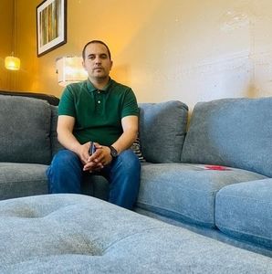 Meet your Posher, Ahmad